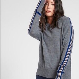 Athleta Gray Canyon Striped Sleeve Extra Fine Merino Wool blend sweater size M